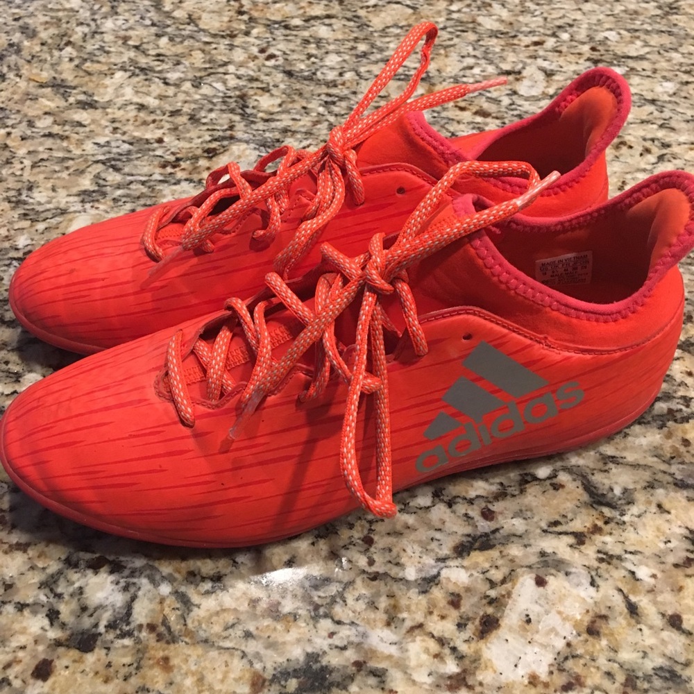 Adidas Indoor Soccer shoes Size 10US